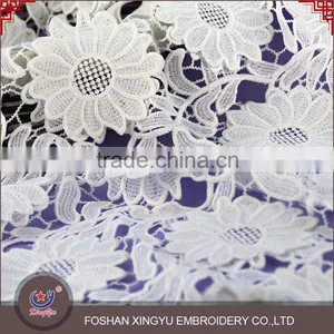 OEM Beauty Fashion French White 3D Flower Pattern Embroidered Mesh Lace Fabric for Garment Clothing thumbnail-5