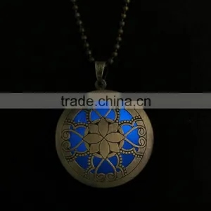 Many Styles!necklace for Christmas/ Necklace For Girls Party Dress Up thumbnail-3