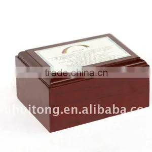 Pet Cinerary Casket / Urn thumbnail-1