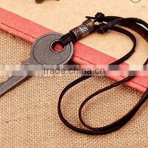 Rock Mens Retro Big Alloy Key Pendant Leather Necklace Jewelry Key Leather Necklace thumbnail-1