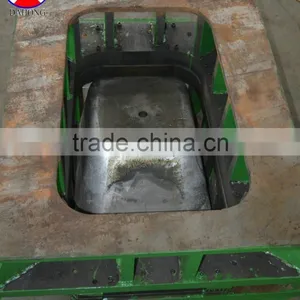 Metal Mould of Wheelbarrow thumbnail-1
