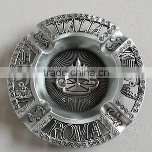 Antique Metal Souvenir Ashtray thumbnail-1