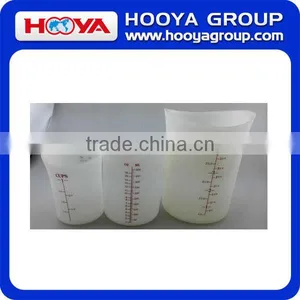 Silicone Measuring Cup thumbnail-1
