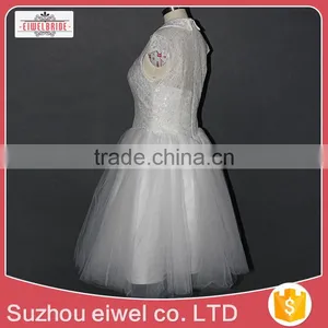 Short Net Applique Lace Mini Wedding Dress thumbnail-3