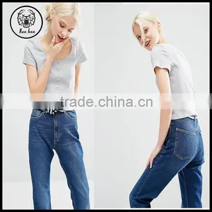 China Apparel Supplier Button-Up Crop Top thumbnail-1