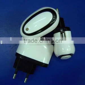 Travel Charger thumbnail-1