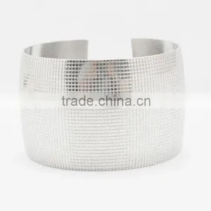 Fashion Women Statement Cuff Bracelet Bangle thumbnail-1