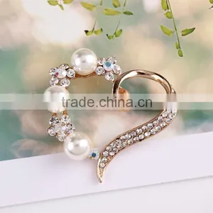 Fashion Designs Heart Shape Rhinestone Brooch Pin With Pearls,Brooches And Pins For Wedding Bouquet,Crystal Wedding Brooch Quality Choice thumbnail-2