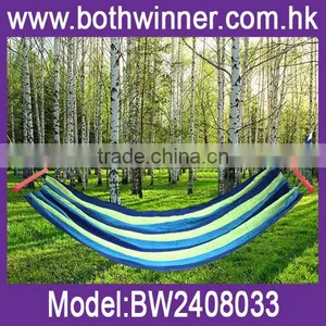 Folding Outdoor Hammock thumbnail-1