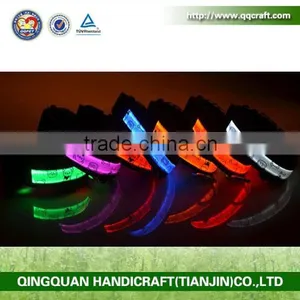 Chiristmas Flashing Light Up Bling LED Dog Collars thumbnail-1