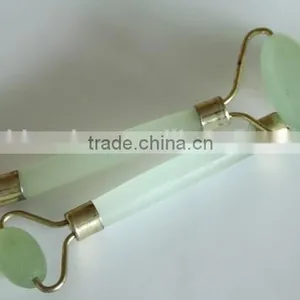 Jade Roller Massager thumbnail-1