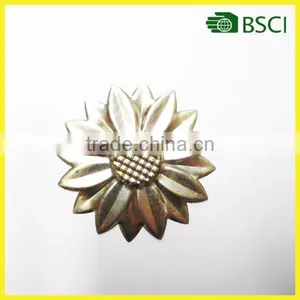 YS15B067 Sunflower Parts and Function of Flat Iron for Home Decoration or Garden Decor thumbnail-1