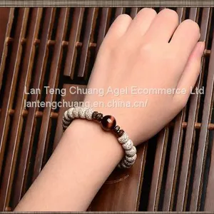 Diayam on Hand Bodhi Bodhi Beads Bracelet Folk Style and Year of Fate Lap Beads thumbnail-2
