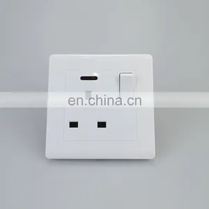 Hot Selling White Senior Copper Power Indicator UK Standard Socket 1G 15A Socket With Neon Yaki Wall Switch Socket thumbnail-4