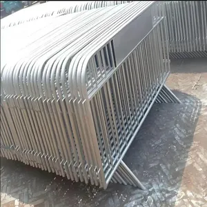 Galvanized Steel Frame Easy-to-assemble Crowd Control Barrier, Suitable for Temporary Fencing at Concert Stages. thumbnail-4