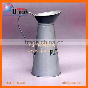 TALL WATER CAN OUTDOOR CAN IRON CAN WITH SINGLE HANDLE thumbnail-1