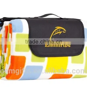 2014 Hot Selling Waterproof Picnic Blankets thumbnail-1