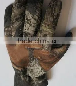 Neoprene Camo/Camouflage Hunting Gloves thumbnail-1