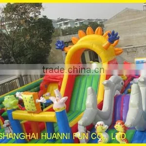 2015 Customized PVC Inflatable Castle thumbnail-6