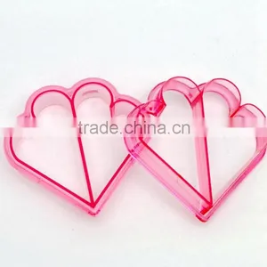 Plastic Leaf Sandwich Crust Cutter DIY Bread Mold thumbnail-1