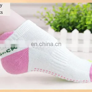 Women Fitness Women Professional Yoga Socks Anti Slip Rubber Dots Sports Indoor Exercise Socks Latex Pilates Socks thumbnail-4