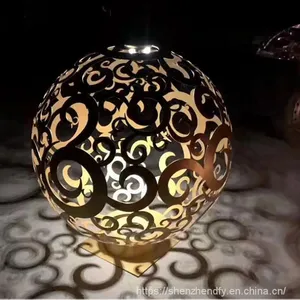 Stainlesssteelgardenreflectingball thumbnail-3