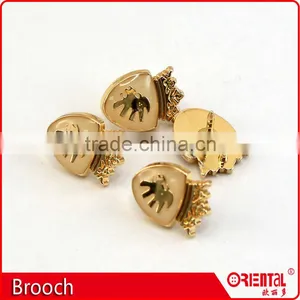 Enamle Lion Logo Metal Badge Straight Brooch Pin for Men thumbnail-1