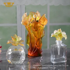 2022 New Creation Instagram Novelty Clear Crystal Glass Sandalwood Container Flower Lid Jewelry Sundries Box thumbnail-5