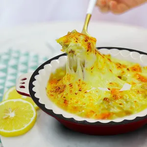 Enamel Coating Cast Iron Pan Decorative Border With Handle Nonstick Enamel Cast Iron Round Shape Baking Pie Pan thumbnail-3