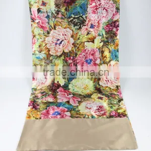 Hot Sale Wholesale Custom Plaid Magic Infinity Fashion Scarf Supplier Rose Flower Printing thumbnail-6