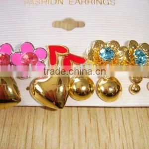 Muti-color Floral Earring Packs thumbnail-1