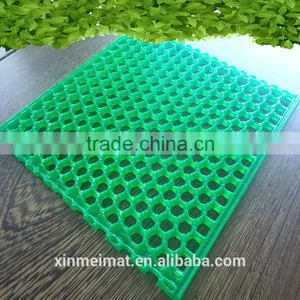 Anti Slip Prayer Mats / Anti Slip Mat Pallet thumbnail-4