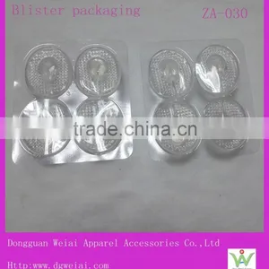 Sticky Protection in Between Toes With Cushion thumbnail-3
