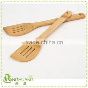 Bamboo Slotted Turner thumbnail-1