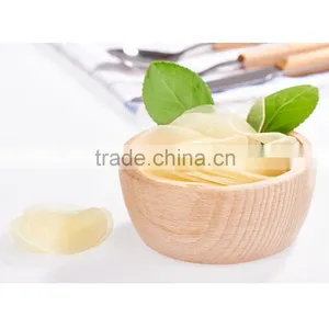 White Prawn Crackers of Crispy Texture Chinese Seafood Snacks thumbnail-3