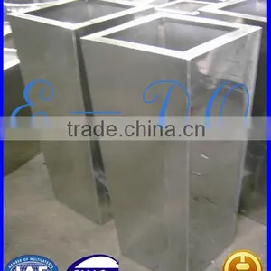 Stainless Steel Square Cone Flower Pot thumbnail-1