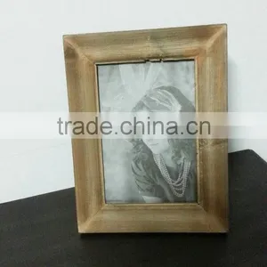 Wooden 4x6 Photo Frame thumbnail-1
