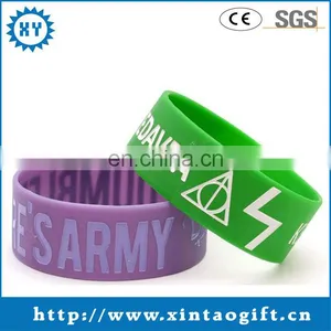 Factory Cheap Colorful Cheap Custom Silicone Slap Bracelet thumbnail-1