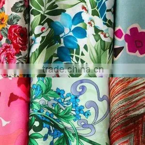 2013 Hot Sale PRINT 100% Polyester Spun Fabric for Fashion Garment, Dresses,suit, Jacket and Proof Coat,Scarf, Home Textile thumbnail-2