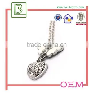 Unique Jewelry Design Wing And Heart Necklace With Diamonds thumbnail-4