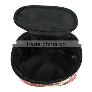 Round Cosmetic Bag/Garden Cosmetic & Toiletry Bags thumbnail-3