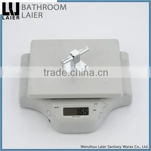 Simple Fancy Design Zinc Alloy Chrome Finishing Bathroom Sanitary Items Wall Mounted Double Robe Hook thumbnail-6
