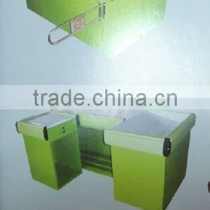 Cash Table thumbnail-1