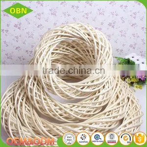 Wholesale Outdoor Wicker Christmas Crafts Cheap Bulk Natural Willow Wreath Decoration thumbnail-2