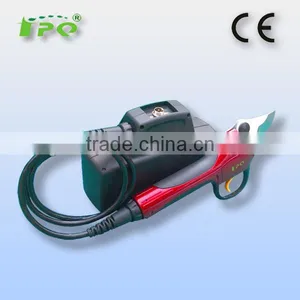 Tree Cutting Tool thumbnail-1