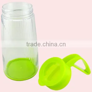 1.6L Plastic Water Jug With Lid and Handle thumbnail-3