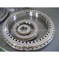 YRT Slewing Bearing thumbnail-1