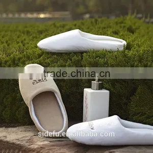 Top Quality Coral Fleece Embroidered Custom Washable Hotel Slippers thumbnail-1