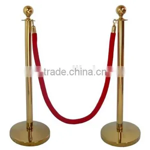 Golden Plated Rope Stanchions thumbnail-4