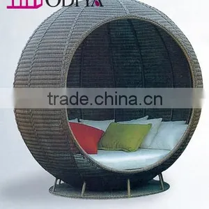 Outdoor Garden Rattan Round Daybeds With Canopy thumbnail-5